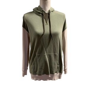 True Craft Hoodie size Small